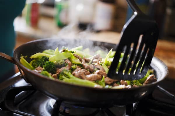 7 best cast iron skillets