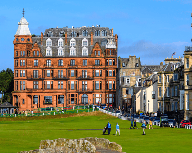 Flat overlooking 18th hole where Tiger Woods took historic win goes on the market for £2.3m