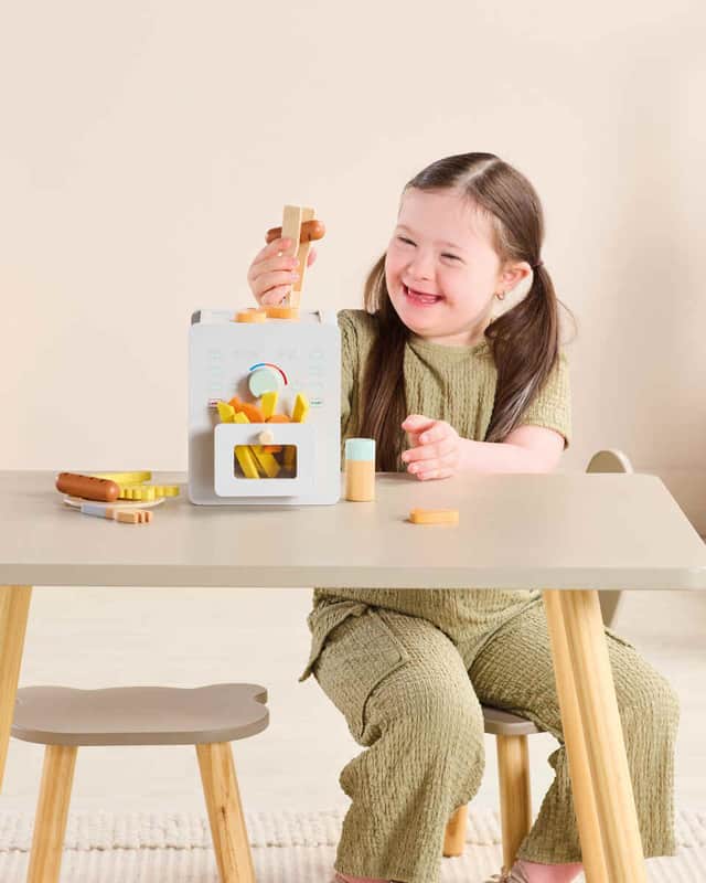 Wooden Air Fryer Set in Aldi's Toy Event Sale