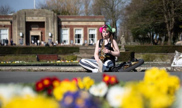 Rachel Ward aka That Unicycle Girl
