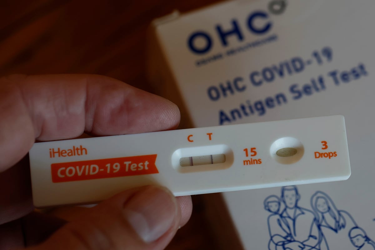 The Early Symptom Which Could Mean You Have the New Covid Strain - ...