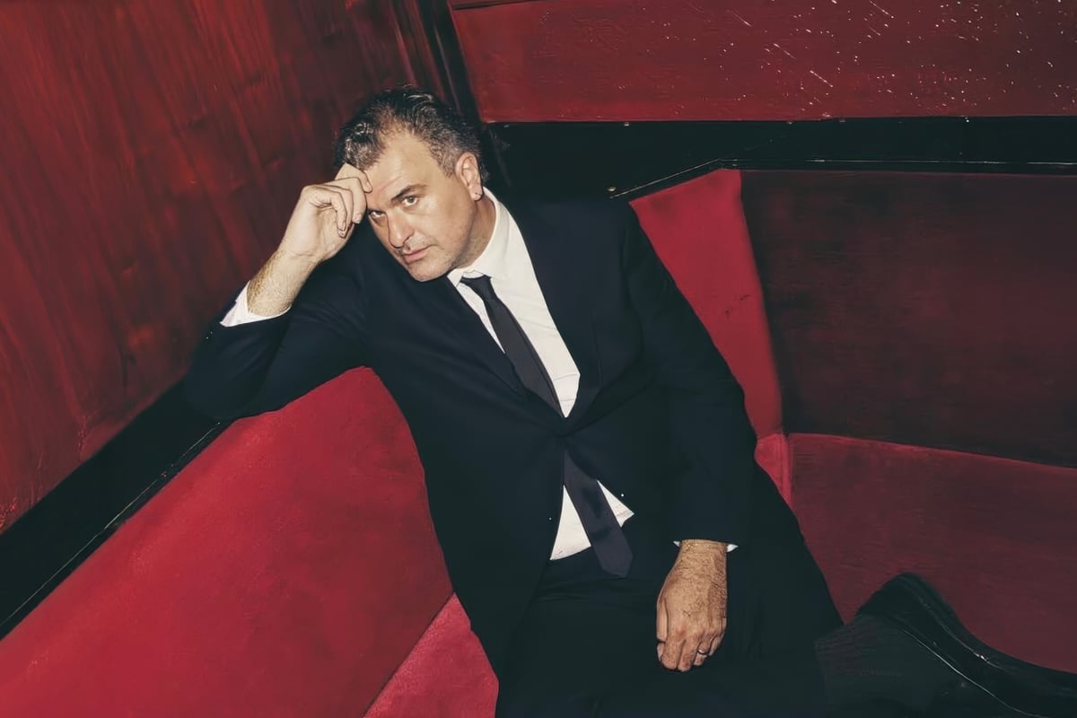 Reverend & the Makers Land UFO Single and Reveal Close Encounters D...