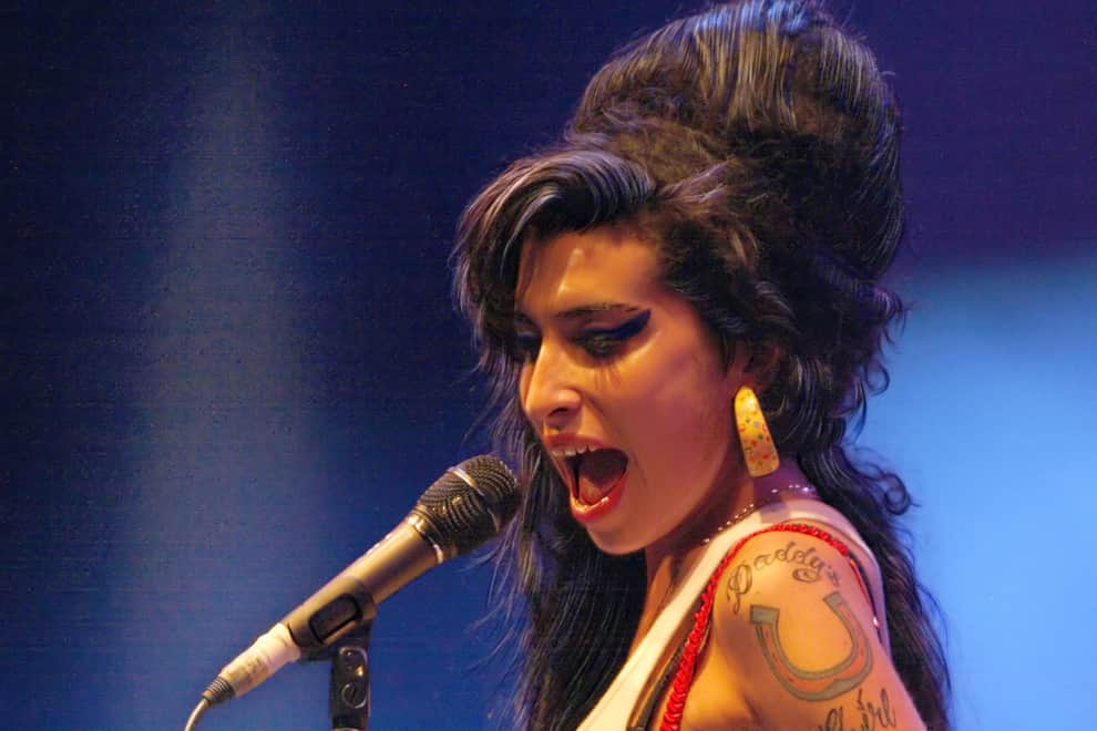 Amy Winehouse played a concert at the Harrogate International Centre on July 24, 2004.