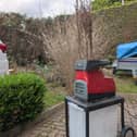 Cobra's QS2800 is a powerful shredder at a sensible price - ideal for attacking a leylandii hedge
