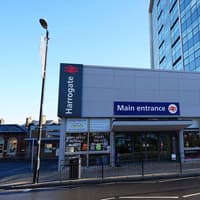 Harrogate railway station named among UK's best in new national rankings by Trainpal