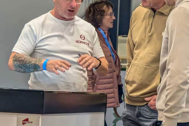 Mark Millar giving advice to showgoers