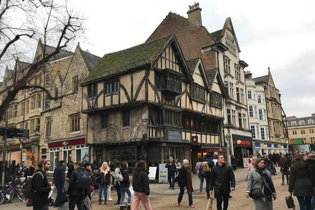 Christmas shopping in Oxford