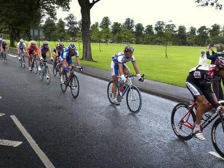 Flashback to 2006 when the The Tour of Britain cycle race came long Otley Road next to the West Park Stray.