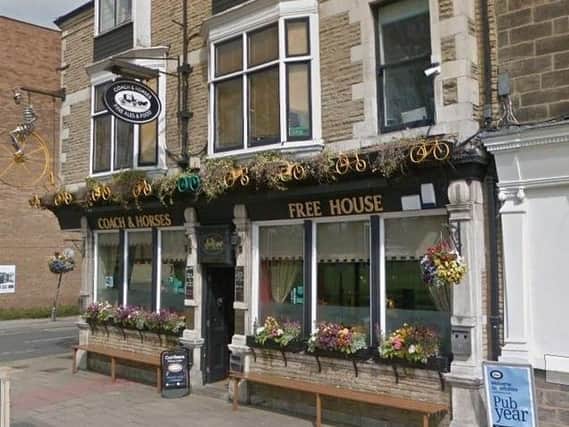 The Coach & Horses on West Park has been granted a licence to reopen under new management.