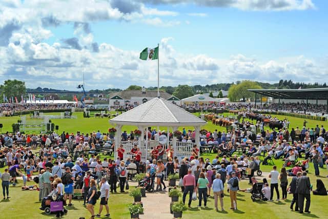 11 July 2019...... Great Yorkshire Show Day 3.
General view of the visitors on the Presidents Lawn, the bandstand and the cattle parade in the main ring at the Great Yorkshire Show. Picture Tony Johnson.