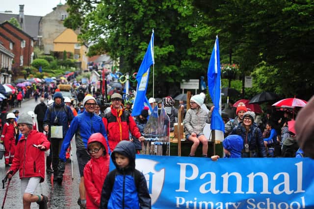 Flashback to a previous Great Knaresborough Bed Race and the Pannal Primary School team taking part in the parade. (Picture by Gerard Binks)