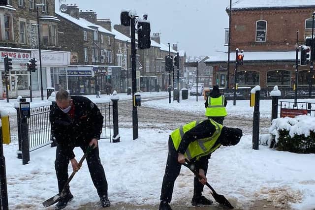 Staff at Harrogate Bus Station battle to clear the snow as Harrogate Bus Company battled through the blizzards to maintain their services.