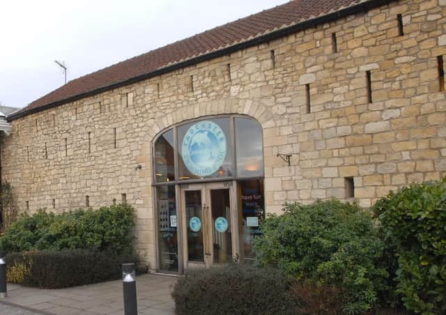 NAWN 1502025AM2 Tadcaster Swimming Pool. (1502025AM2)