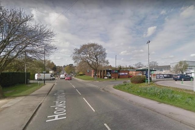 This neighbourhood had 1007.2 Covid-19 cases per 100,000 people in the latest week, a decrease of 38.7% from the week before