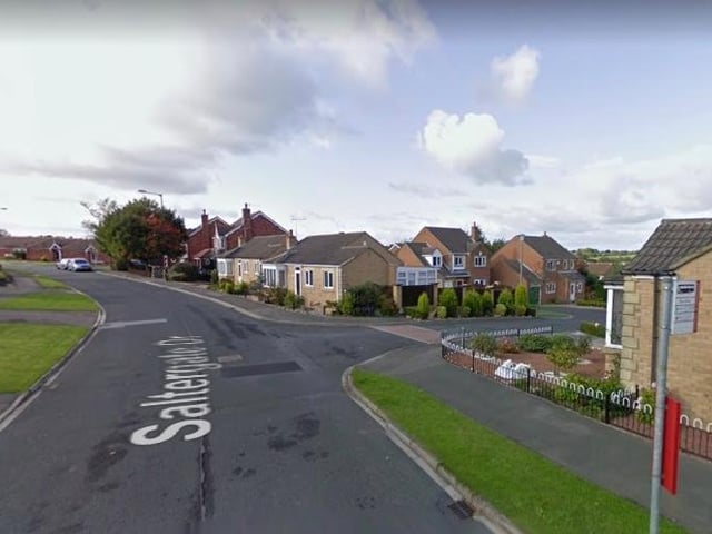This neighbourhood had 965.4 Covid-19 cases per 100,000 people in the latest week, an increase of 46.0% from the week before