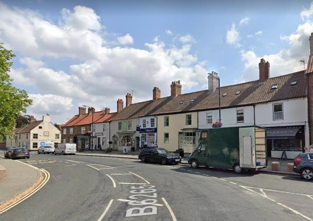 This neighbourhood had 835.4 Covid-19 cases per 100,000 people in the latest week, a decrease of 8.1% from the week before