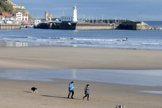 10 Scarborough Beach, North Yorkshire.