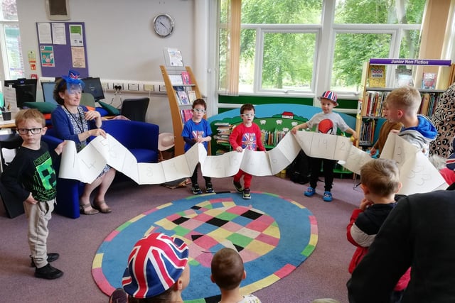 Six pictures showing children enjoying the Queen's Platinum Jubilee at Starbeck Library