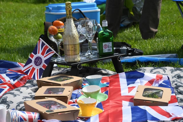 Picnics in the Jubilee Square, Harrogate as people enjoy the opening day of the Jubilee weekend.