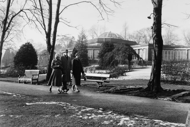 Harrogate January 1957

Valley Gardens