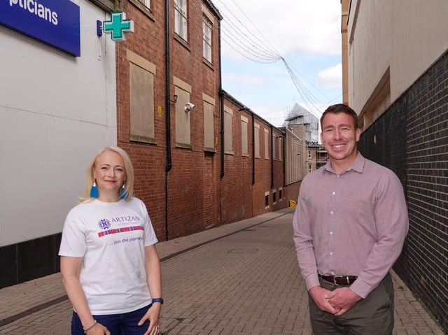 Brightening the town centre - Artizan International Founder Susie Hart MBE, and Harrogate BID Manager, Matthew Chapman on Cambridge Place.