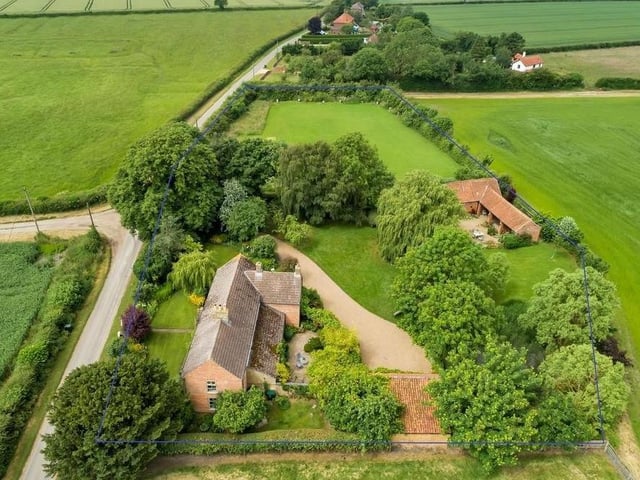 Apley - marketed by Mundys of Market Rasen EMN-211031-163748001