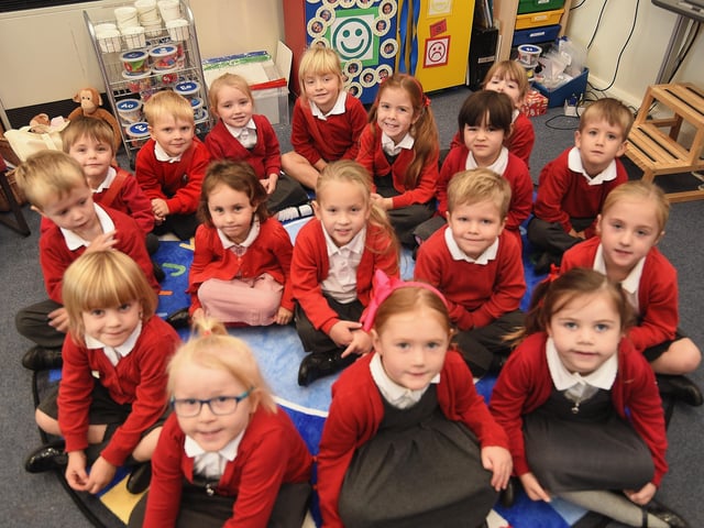 John Clare, Helpston primary school reception class    rec16 EMN-161123-183257009