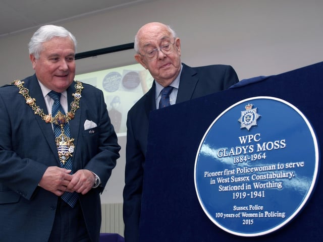 Michael Donin and Derek Moss, nephew of WPC Gladys Moss, unveil the blue plaque at the Assembly Hall in Worthing in 2015. It was later placed at Worthing Police Station in Chatsworth Road.
