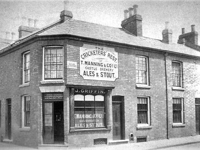 Dave said: "The Cricketers' Rest on the corners of Deal and Maple Street, tucked away not that far from the Barrack Road and indeed the Barracks, had a fairly short existence. It first appeared in the early 1880’s, and instead of reports of squaddies fighting, all the reports were to do with cricket matches, what a nice change. The pub though, although popular in cricketing circles, didn’t do a roaring trade and was compensated for in 1920, £1,607 to the owners and £233 to the tenant. Shame it didn’t last long as it looked a great building for a little corner street pub."
