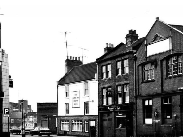 Dave said: "The good old notorious Mitre, remembered by many, but known of by reputation by many more. The Mitre, Criterion and Cross Keys were the centre of the town’s prostitution in the 1960’s, the Mitre took the crown for the most amount of fights that went on but it was the Criterion that survived as a ‘prostitute’ pub into the 1980’s, the other two going in 1971. But it wasn’t always like that.
The Mitre was first mentioned in 1752, it wasn’t listed as a 17th or 18th Century pub so was probably first opened in the early 1700’s when it stood, at the time in Kings Head Lane. It became a fairly important Inn in the town, perfectly positioned for market days but always had an uphill struggle for status as its position also made it a perfect watering hole for the ‘workers’ from the Boroughs on their slow ‘pub crawl’ home. It closed down in 1971 as the area was cleared for the building of the Moat House."