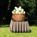 A willow casket. Photo: Studio Porto Sabbia