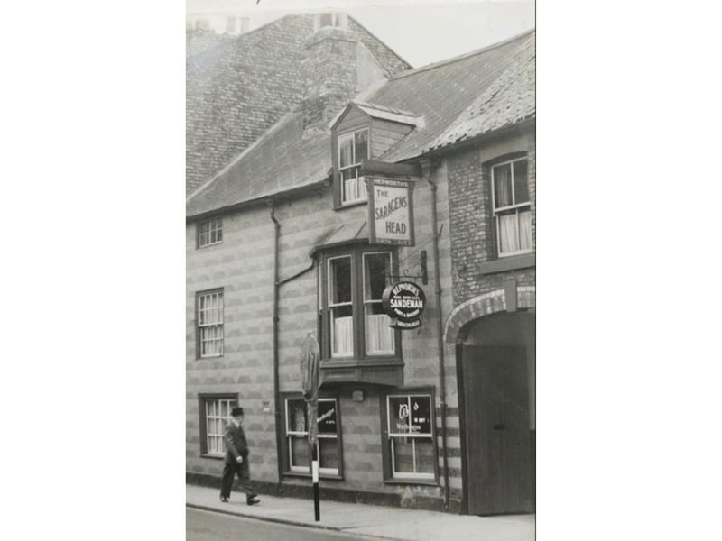 One of Ripon's old Coaching Inns that became the Saracens on North Street. Here it is in the 1940's whilst some locals still claim to have drank their first alcoholic drink here.