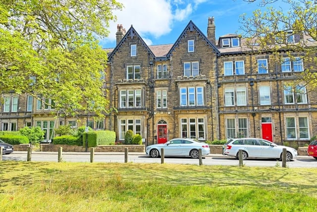 This one bedroom and one bathroom flat is for sale with Verity Frearson for £179,950