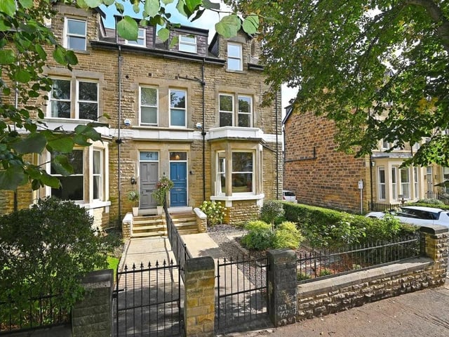This five bedroom and two bathroom end terrace house is for sale with Verity Frearson for £750,000