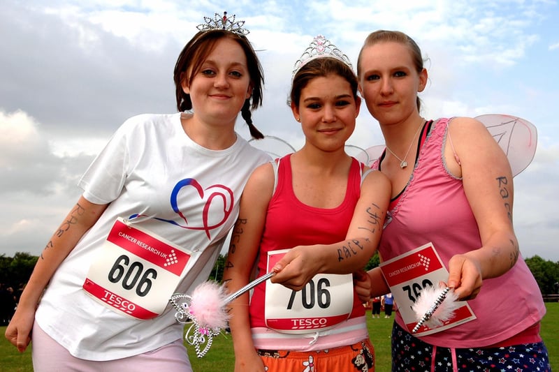 Nicole McCarthy, Faye Gulliver and Anna Jackson having fun at the Race For Life in 2007