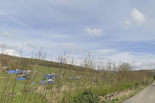 Described by The Sunday Times as a “delightful family-run campsite”, Catgill campsite is family-friendly and located within a short distance of some of the most popular locations in the Yorkshire Dales. Catgill campsite is on the Chatsworth Estate featuring an on-site shop filled with camping essentials.