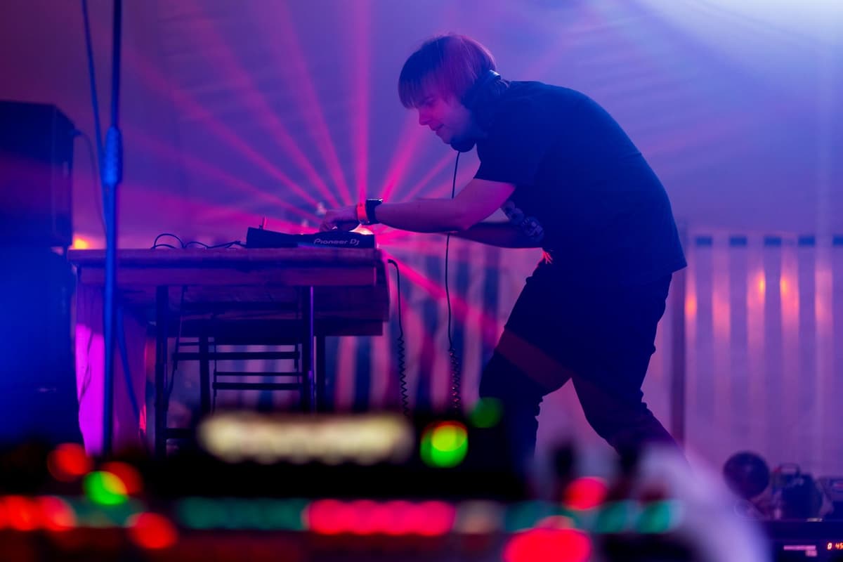 Dj Rory Coasters Back to the days of House music for Harrogate DJ Rory Hoy's banging new ...