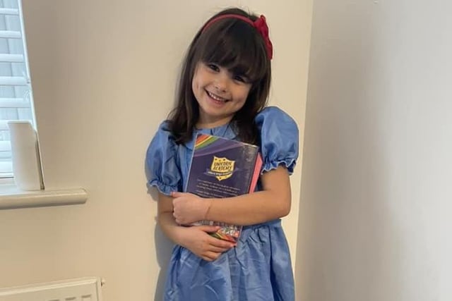 Aria dressed up as Matilda