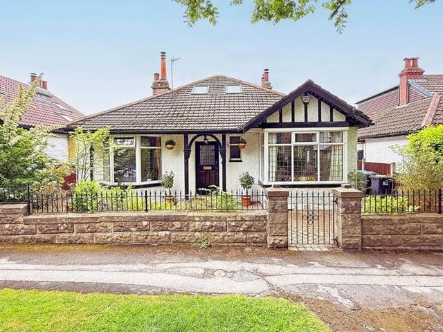 This three bedroom and two bathroom detached bungalow is for sale with Verity Frearson for £450,000