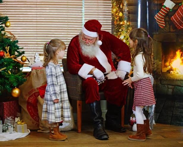 Santa returns to spread some festive cheer at Brewers Fayre.