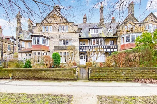 This four bedroom and two bathroom flat is for sale with Verity Frearson for £550,000