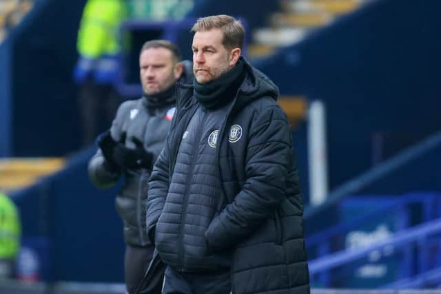 Sulphurites boss Simon Weaver was not impressed by what he witnessed during Saturday's FA Cup defeat at Bolton Wanderers.