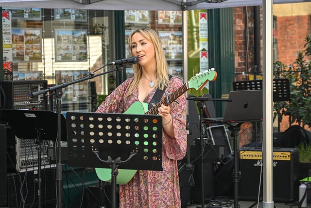 Singer songwriter Alannah Creed brings her own flavour of atmospheric songs and sounds to Kirkgate