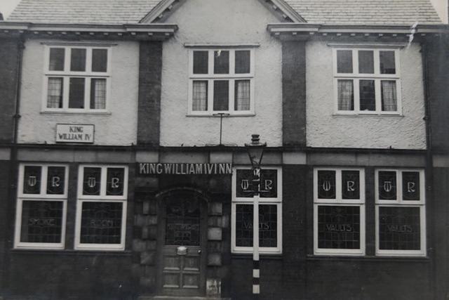 The King William, now affectionately know as The King Billy. One of few pubs that is still here today. Still open for business, it was rumoured by locals to be the 'go to' pub for the younger generations who were looking to get served before the legal age. Image taken in the 1940's.