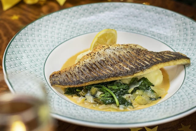 Pan-fried Seabass Fillet - creamy mash, sautéed leek & spinach, prosecco and lobster sauce, lemon