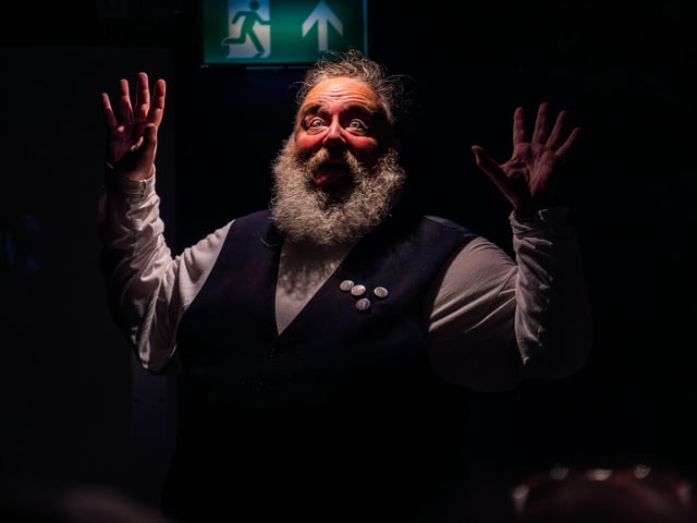 Storyteller Gav Cross performed at the Unicorn Hotel with Traditional Tales with a Twist including Twisted Tales for Terrible Children