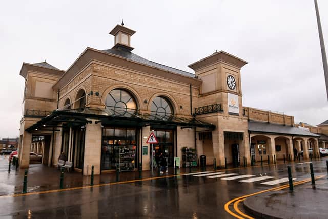 Morrisons, at The Horsefair Centre in Wetherby, will get eight new electric vehicle charging points in the car park after planning consent was granted by Leeds City Council
