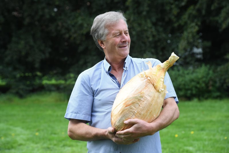 Gareth Griffin with his world record-breaking giant onion weighing in at 8.97kg