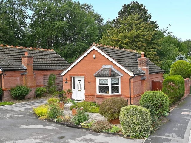 This two bedroom and one bathroom detached bungalow is for sale with Verity Frearson for £335,000