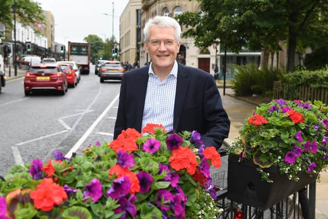 Harrogate’s MP Andrew Jones is backing new rules to tackle the problem of litter from takeaways.